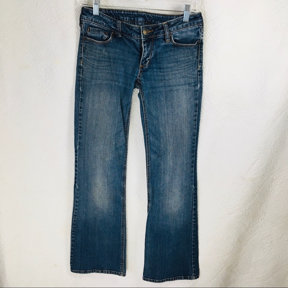 Womans 3R Bullhead Huntington Flare Mid-rise Jeans